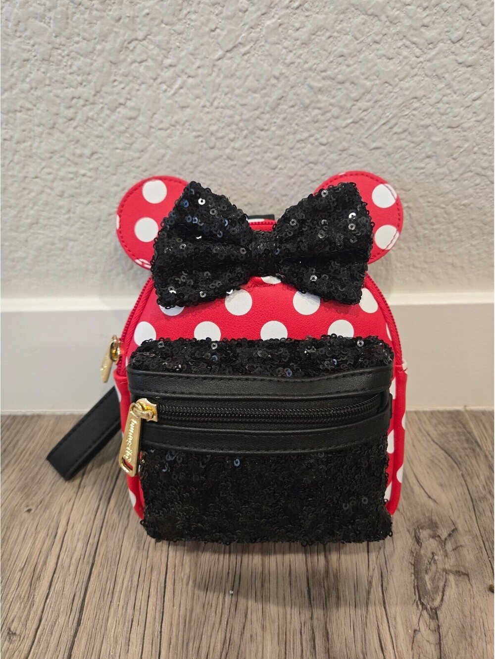 Loungefly Minnie Mouse Red Polka Dot Wristlet